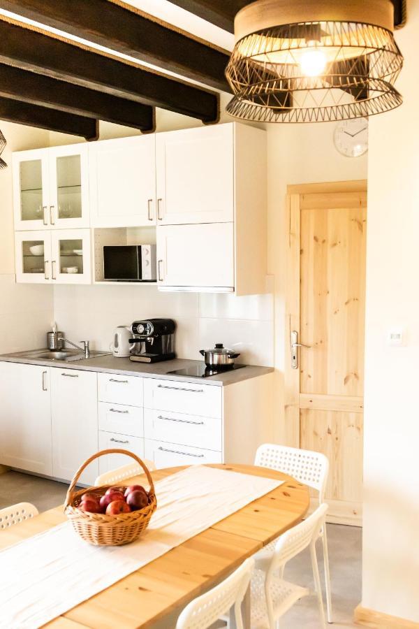 Apartamento Zubrowe Siolo - Dom Nad Lakami Białowieża Exterior foto